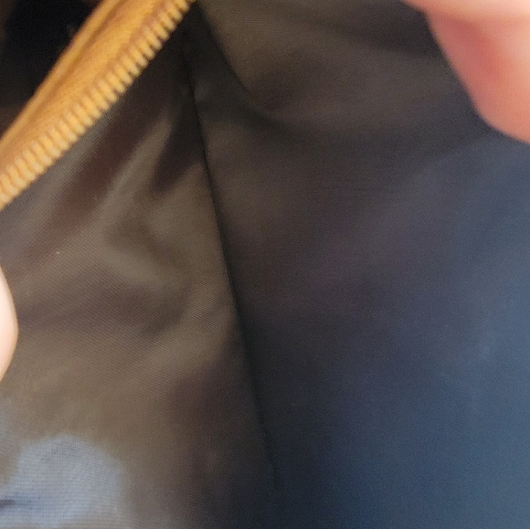 Purse - Picture 7 of 9